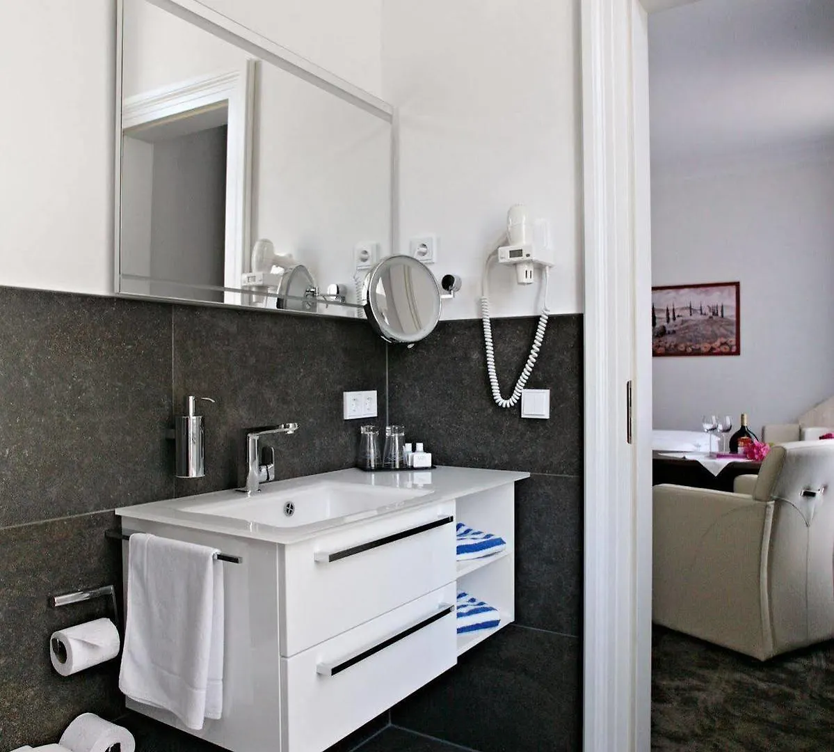 *** Hotel Badhotel Bad Brueckenau Staatsbad Bruckenau Germany